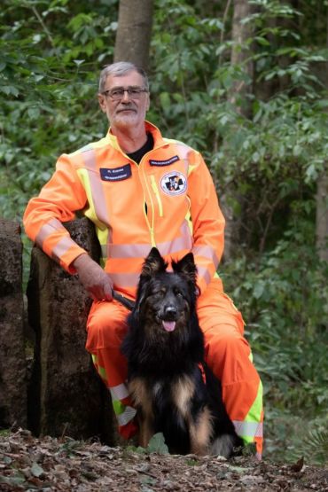 Roland mit seinem Hund Ole